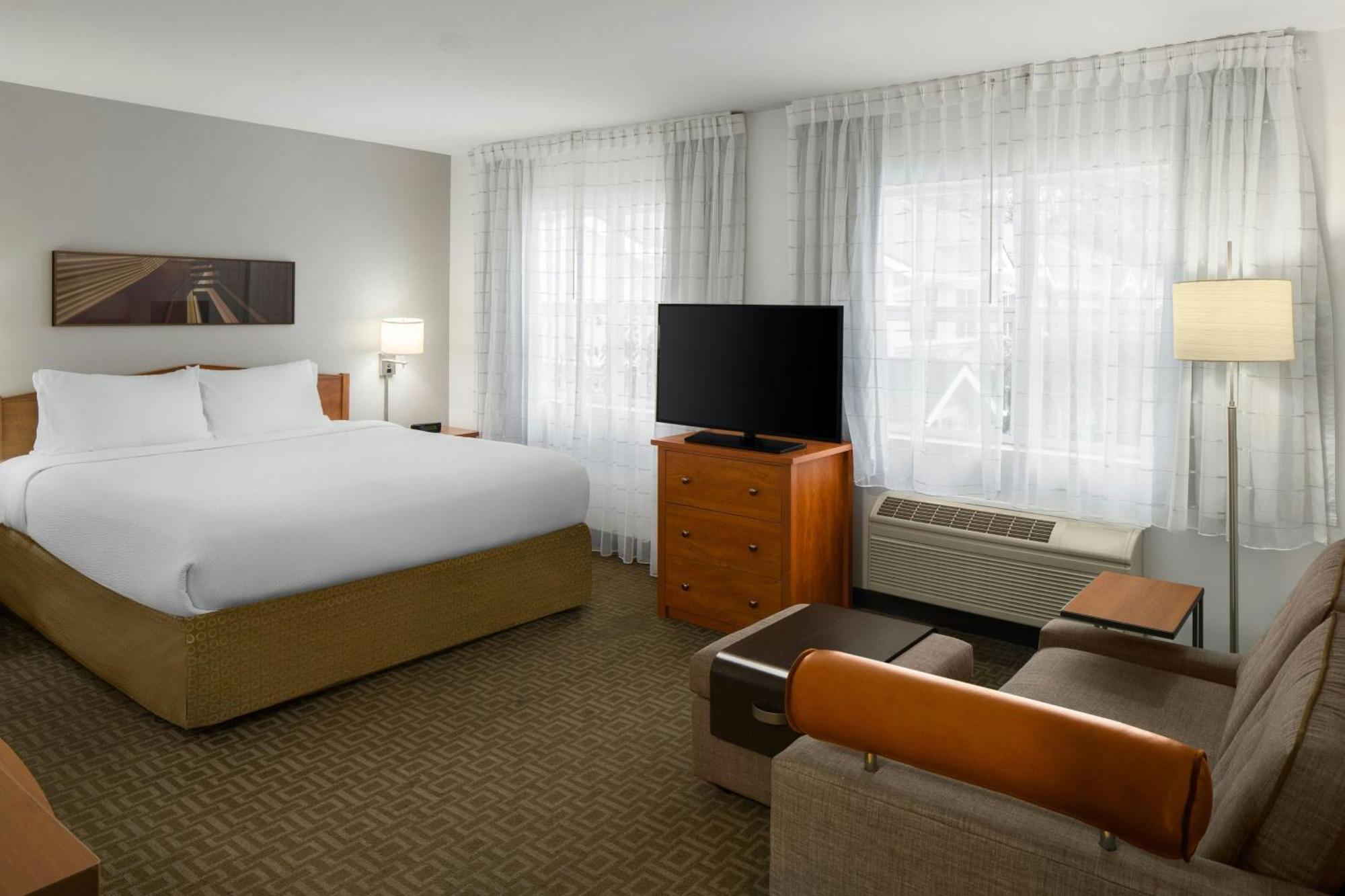 Towneplace Suites By Marriott Seattle Southcenter Kent Exteriör bild